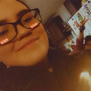 Meet your Posher, Layla